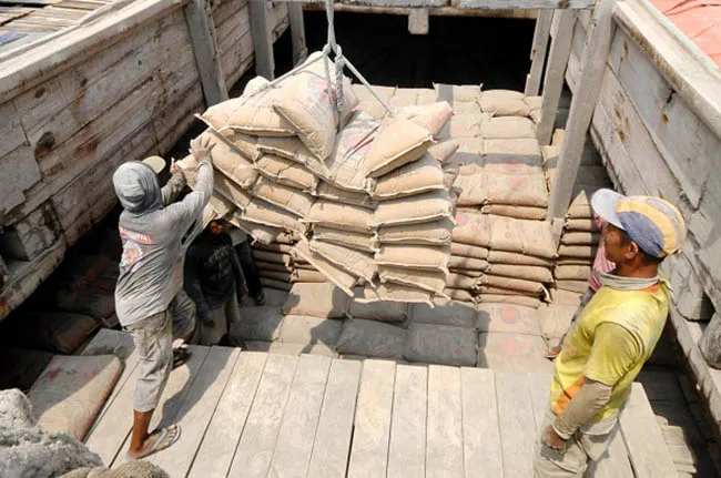 Indonesia: Nhu cầu xi măng suy yếu, xuất khẩu xi măng và clinker dẫn dắt đà tăng trưởng
