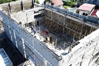 Giá vật liệu xây dựng tăng cao, nhiều công trình xây dựng tại Hà Tĩnh chậm tiến độ