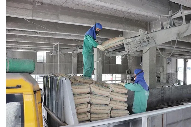 Doanh nghiệp xi măng kỳ vọng tăng trưởng cuối năm nhờ đầu tư công và dư địa thị trường