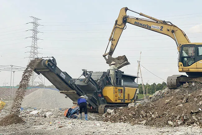 100% công trình công tại Hà Nội tiến tới sử dụng vật liệu tái chế từ chất thải rắn xây dựng