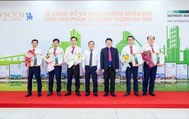 VICEM Hà Tiên hoàn thành 17 bản Công bố sản phẩm môi trường đạt chuẩn quốc tế