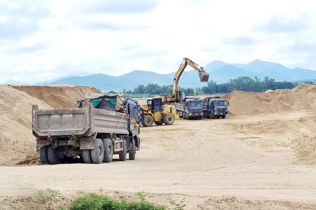 Gia Lai chủ động nguồn cung vật liệu xây dựng cho các dự án giao thông trọng điểm
