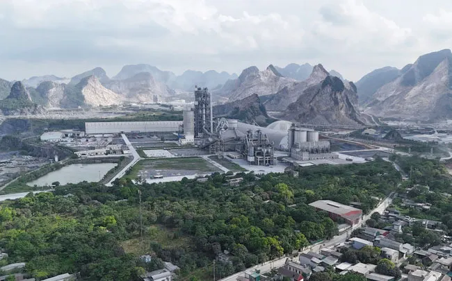 Tăng cường giám sát môi trường đối với hoạt động khai thác đá, sản xuất xi măng tại Ninh Bình