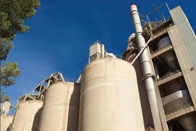 Vệ sinh định kỳ silo, mái vòm: Giải pháp nâng cao hiệu quả lưu trữ cho nhà máy xi măng