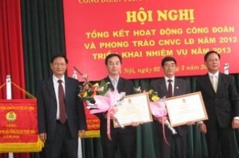 Công đoàn Tổng Cty COMA nhận Bằng khen của Tổng Liên đoàn Lao động Việt Nam