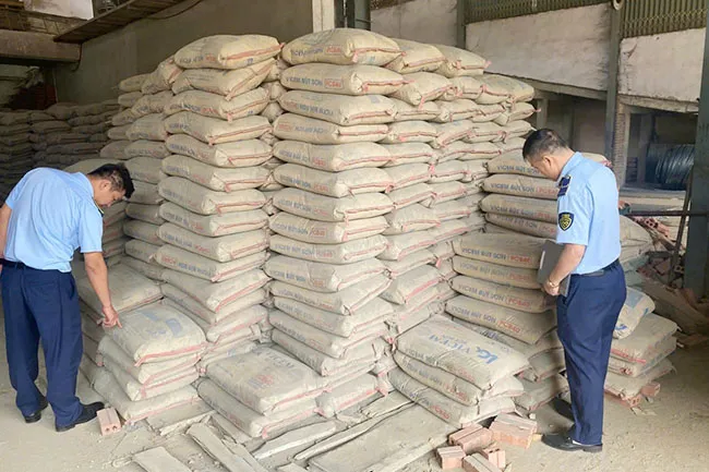 Bộ Xây dựng tăng cường kiểm soát vật liệu xây dựng, ngăn chặn hàng giả và gian lận thương mại