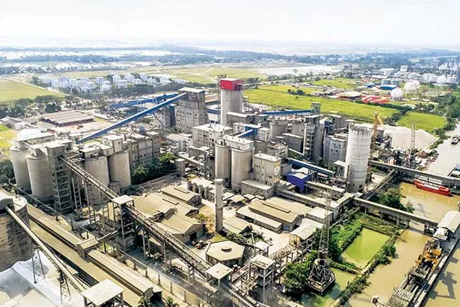 Xuất khẩu xi măng của Bangladesh tăng trưởng bất chấp gián đoạn chuỗi cung ứng và chi phí tăng cao