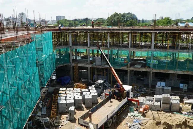 Kiểm soát giá vật liệu xây dựng, phát triển bất động sản theo nhu cầu, ưu tiên nhà ở xã hội