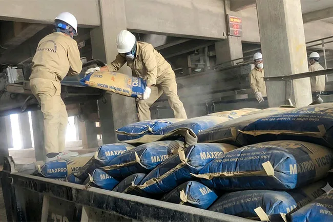 Thị trường xi măng bước vào nhịp điều chỉnh ngắn hạn sau đà tăng trưởng đầu năm