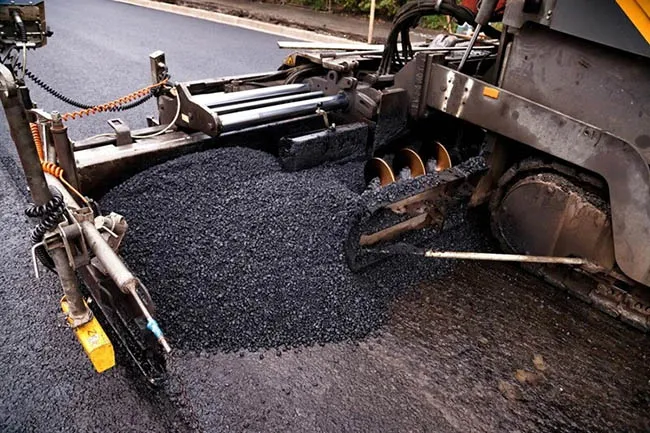 Công nghệ vi sinh giúp nâng cao chất lượng bê tông sử dụng cốt liệu tái chế và nước biển