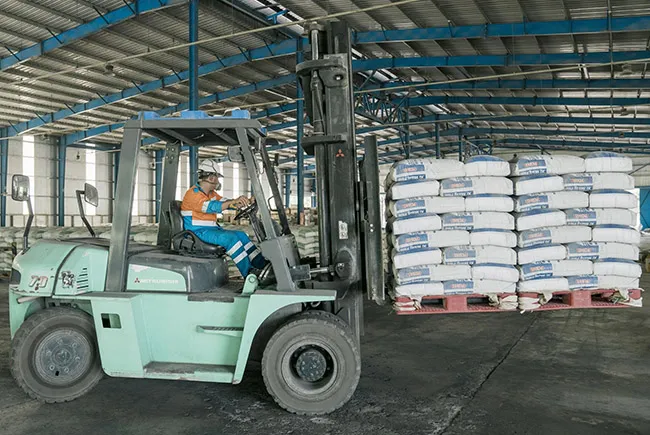 Một số doanh nghiệp xi măng rục rịch tăng giá bán từ cuối tháng 9