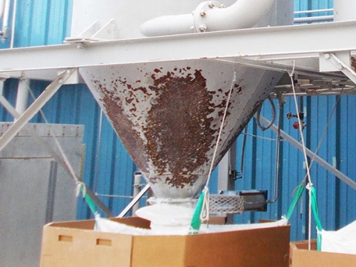 Giải quyết các thách thức tích tụ liệu trong silo