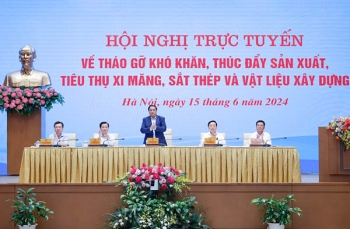 Hội nghị tháo gỡ khó khăn, thúc đẩy sản xuất, tiêu thụ xi măng, sắt thép và VLXD