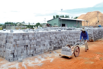 Quảng Nam tăng cường sử dụng vật liệu xây dựng không nung
