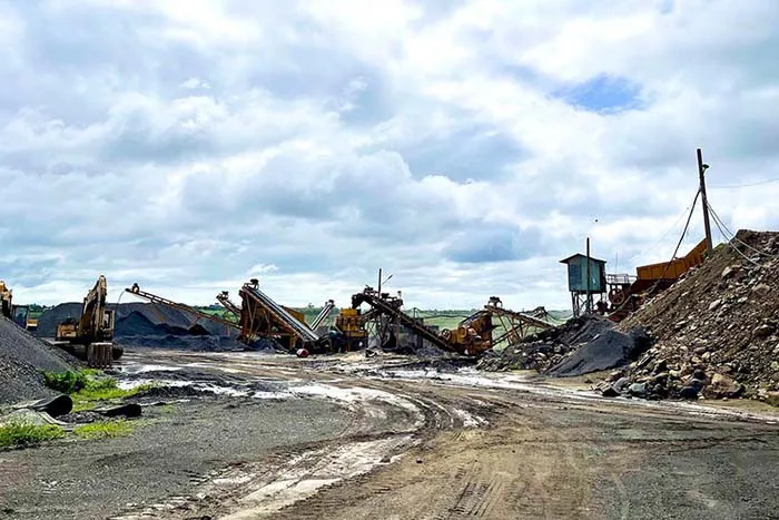 Gia Lai tăng cường giám sát giá vật liệu xây dựng, đảm bảo minh bạch thị trường.