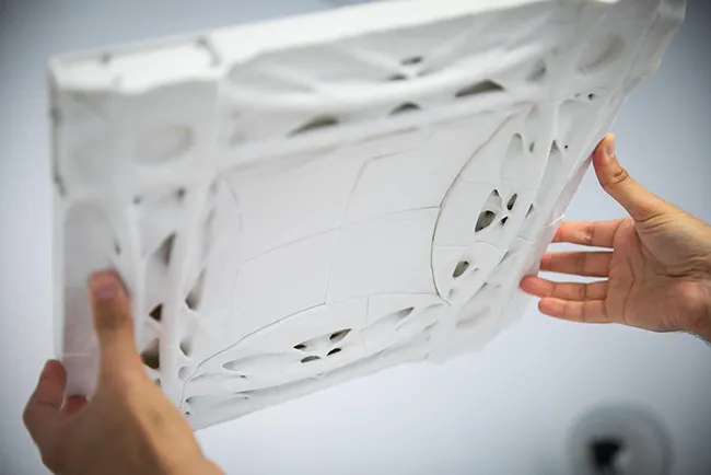 Bê tông thế hệ mới hấp thụ CO₂ vượt trội nhờ đất tảo cát và in 3D.