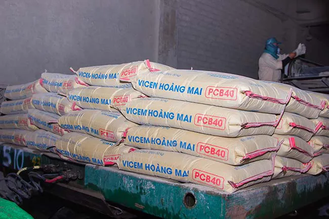 VICEM Hoàng Mai đảo chiều lợi nhuận nhờ sử dụng nhiên liệu thay thế.