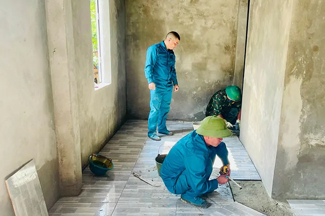 Lai Châu: Giá vật liệu xây dựng leo thang, áp lực đè lên nhà thầu và người dân.