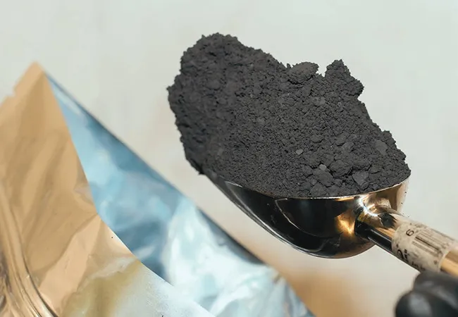 Ứng dụng graphene trong xi măng hàm lượng clinker thấp.