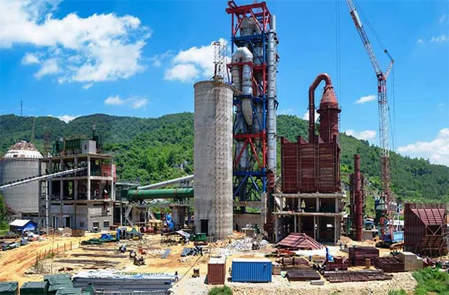 UBCKNN hủy tư c&aacute;ch c&ocirc;ng ty đại ch&uacute;ng của Xi măng Hồng Phong.