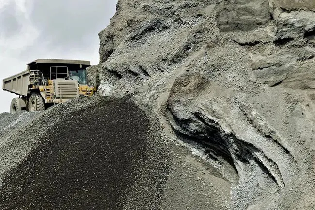 Ch&acirc;u &Acirc;u th&uacute;c đẩy sử dụng xỉ th&eacute;p trong sản xuất xi măng carbon thấp.