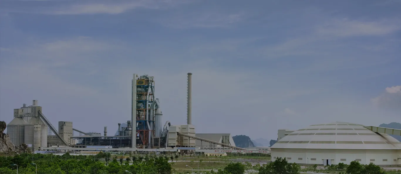 Nhà máy Xi măng Cẩm Phả